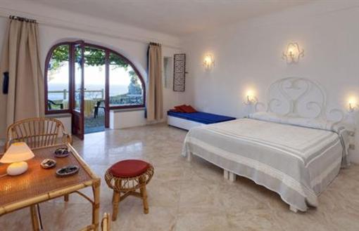 фото отеля Costa Capitano Resort