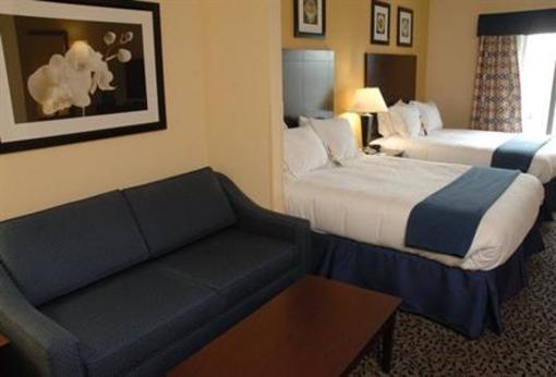 фото отеля Holiday Inn Express Hotel & Suites Akron South Airport Area