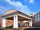 фото отеля Holiday Inn Express Hotel & Suites Akron South Airport Area