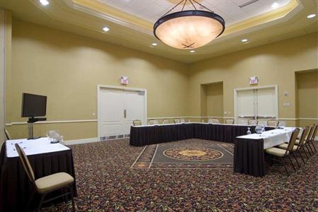 фото отеля Hilton Garden Inn St. Louis Shiloh/O'Fallon