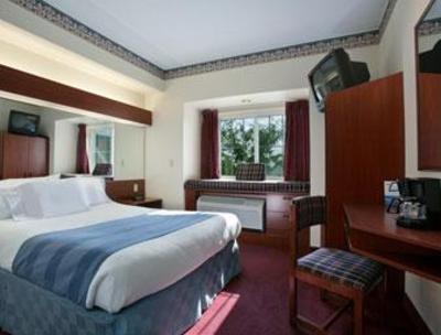 фото отеля Microtel Inn And Suites Urbandale