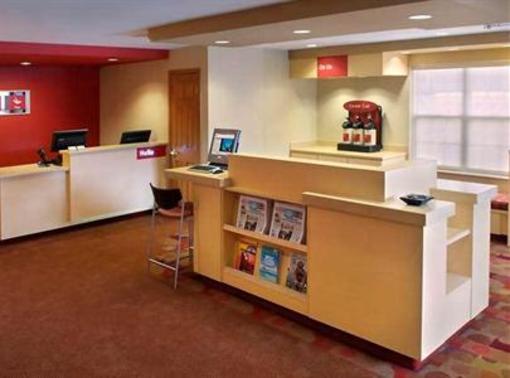 фото отеля TownePlace Suites Mt. Laurel