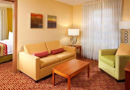 фото отеля TownePlace Suites Mt. Laurel