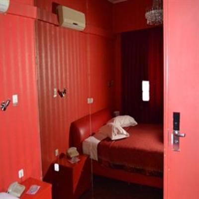фото отеля Scorpios Hotel Piraeus