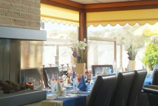 фото отеля Hotel St-Laureins