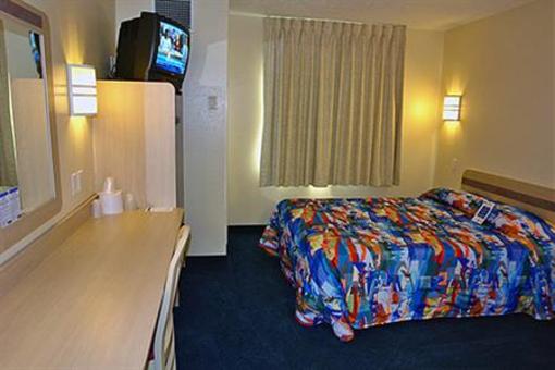 фото отеля Motel 6 Portsmouth
