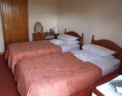 фото отеля The Crown Hotel  Lockerbie