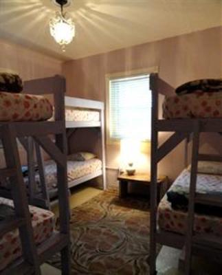 фото отеля Everglades International Hostel