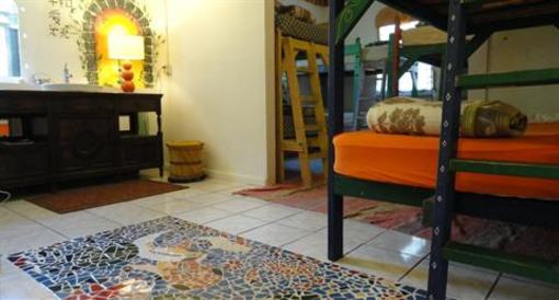 фото отеля Everglades International Hostel