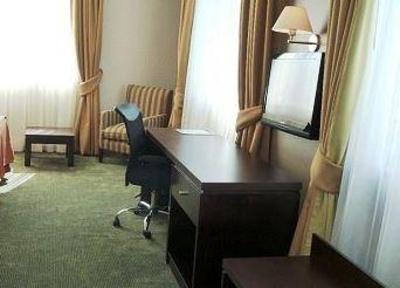фото отеля Hotel Diego de Almagro Lomas Verdes