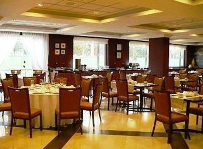 фото отеля Hotel Diego de Almagro Lomas Verdes