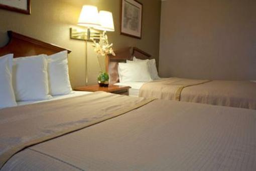 фото отеля Best Western Plus Oxnard Inn
