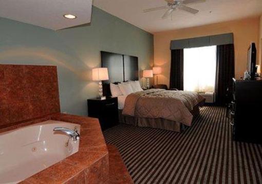 фото отеля Comfort Inn & Suites Grenada