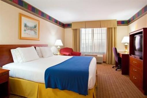 фото отеля Holiday Inn Express Hotel & Suites Acme