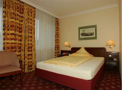 фото отеля Ravenna Hotel Berlin