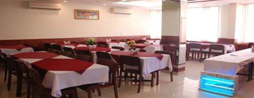 фото отеля Hotel Landmark Jaipur