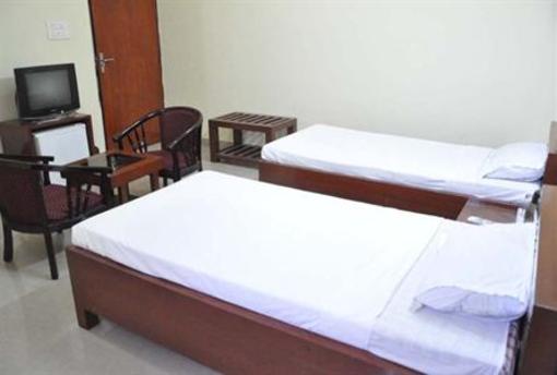 фото отеля Hotel Landmark Jaipur
