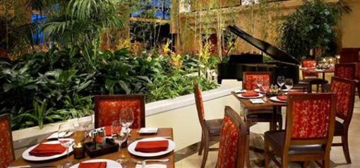 фото отеля Fairmont Newport Beach