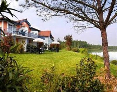 фото отеля Residence Pierre & Vacances Le Hameau du Lac Marciac