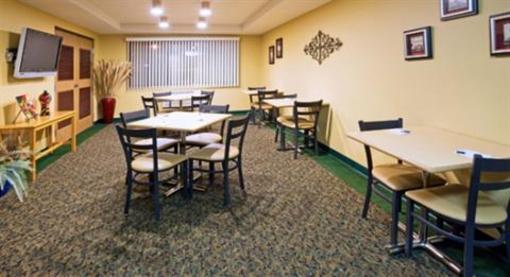 фото отеля Americinn Motel & Suites Sioux Falls