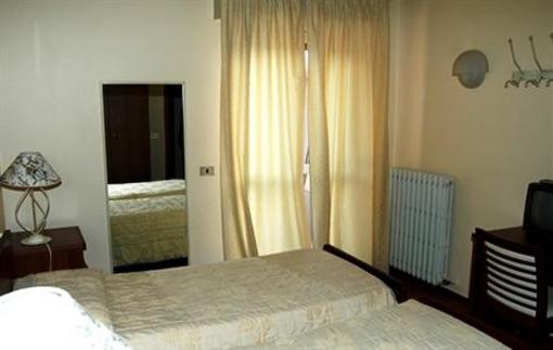 фото отеля Albergo Samaver
