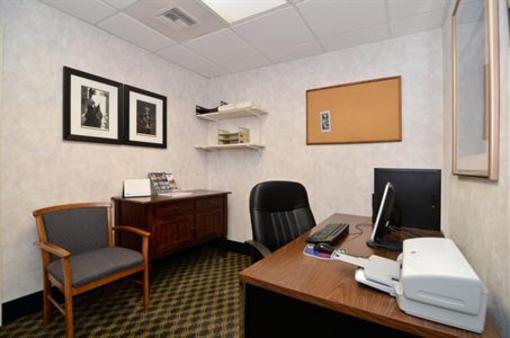 фото отеля Best Western Cascadia Inn
