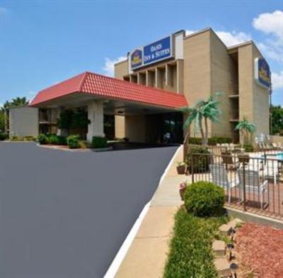 фото отеля BEST WESTERN Oasis Inn & Suites