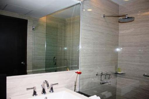 фото отеля Hotel Santika Mataram