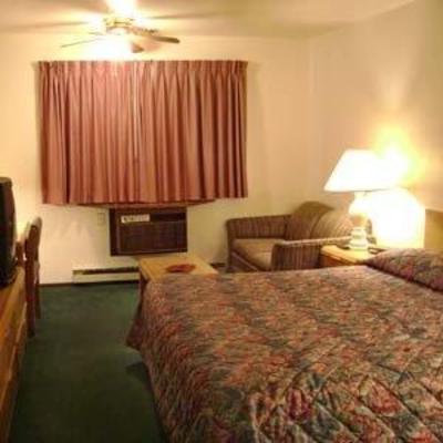 фото отеля Days Inn & Suites Stevens Point