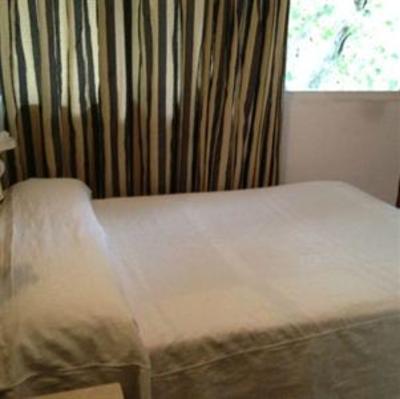 фото отеля Hostal Lleida Barcelona