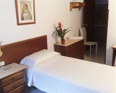 фото отеля Hostal Lleida Barcelona