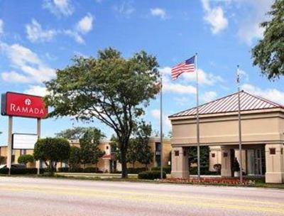 фото отеля Ramada Waukegan Gurnee