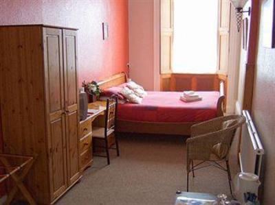 фото отеля College Guest House Haverfordwest