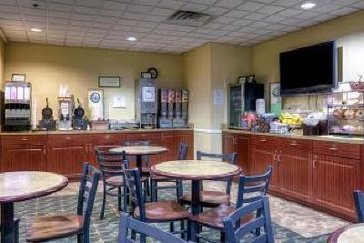 фото отеля Country Inn & Suites South Fredericksburg
