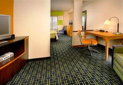 фото отеля Fairfield Inn & Suites Cleveland