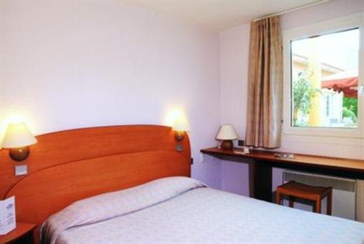 фото отеля Cottage Hotel Reims