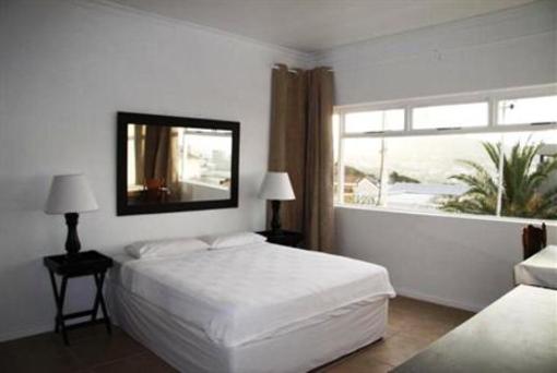 фото отеля Cape View Accommodation