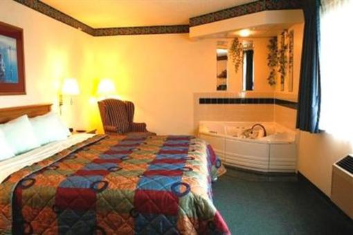 фото отеля AmericInn Lodge & Suites Sturgeon Bay