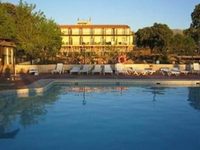 Hotel Hermanos Macias