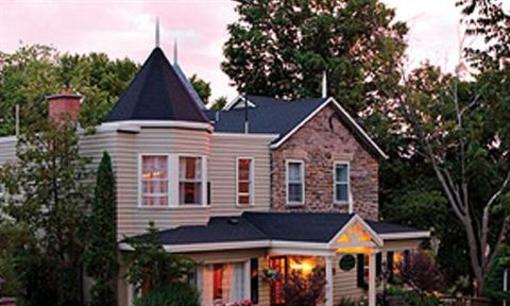 фото отеля Inn at the Falls Country Inn Bracebridge