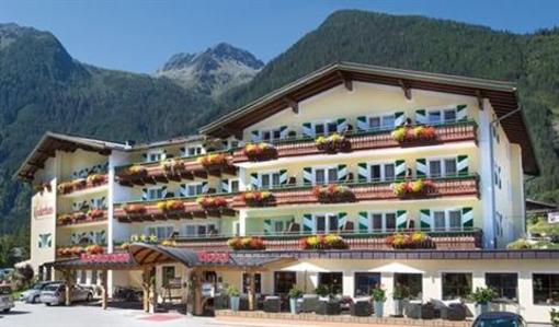 фото отеля National Park Hotel Klockerhaus Krimml