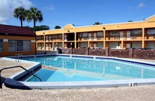 фото отеля Scottish Inn Jacksonville (Florida)
