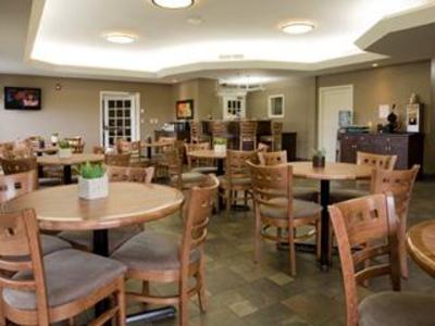 фото отеля Amsterdam Inn & Suites Quispamsis