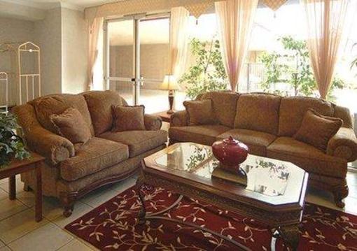 фото отеля Comfort Suites Visalia