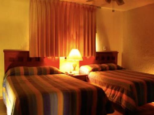 фото отеля Hotel Nuevo Real Guadalajara