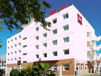 фото отеля Hotel Ibis Barcelona Castelldefels