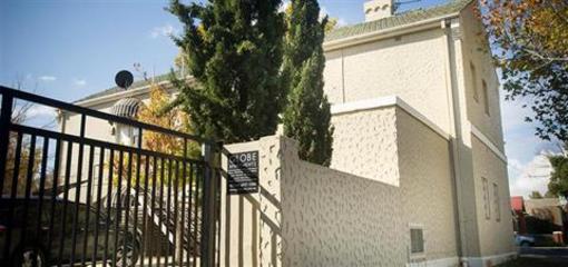 фото отеля Globe Apartments