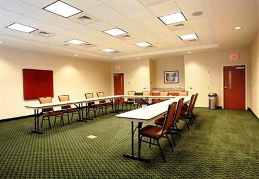 фото отеля Fairfield Inn & Suites South Boston
