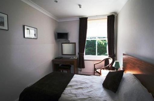 фото отеля Harestock Lodge Hotel