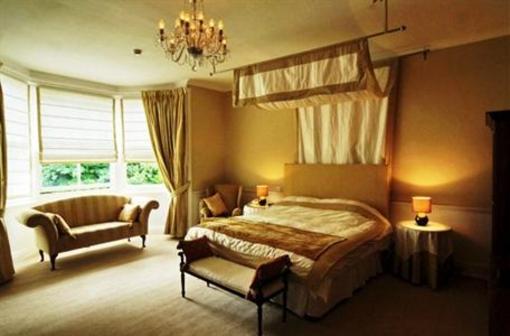 фото отеля Harestock Lodge Hotel